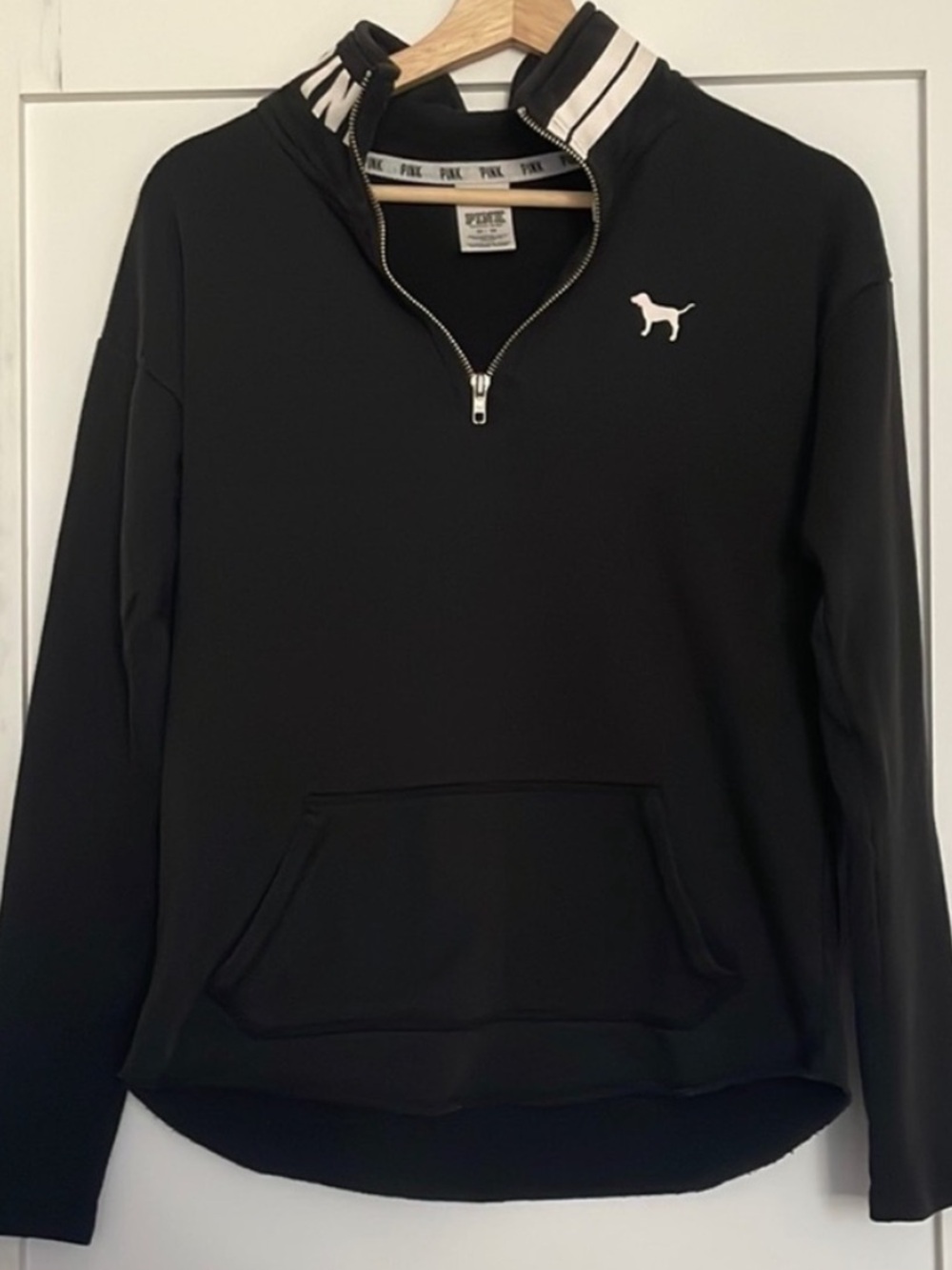 VS Black & White Quarter Zip